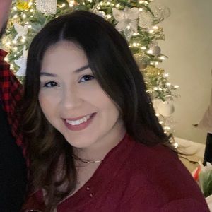 Meet your Posher, Amarilys